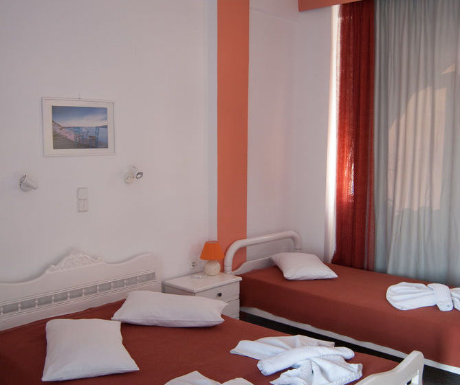 Hotel Villa Michalis  | Vlychada | Santorini | Greece 19