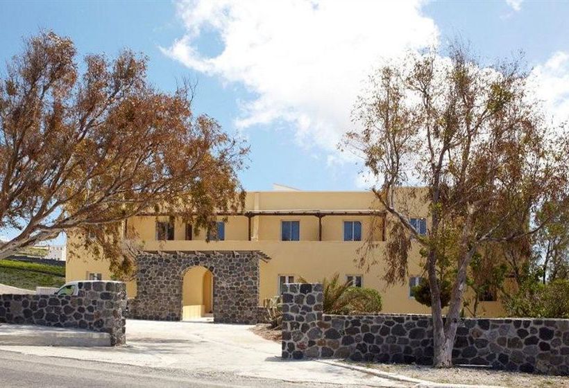 Hotel Zorbas  | Pyrgos Kallistis | Santorini | Greece 7