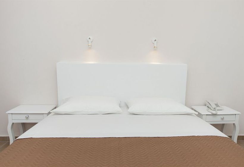 Hotel Olympic  | Karterados | Santorini | Greece 12