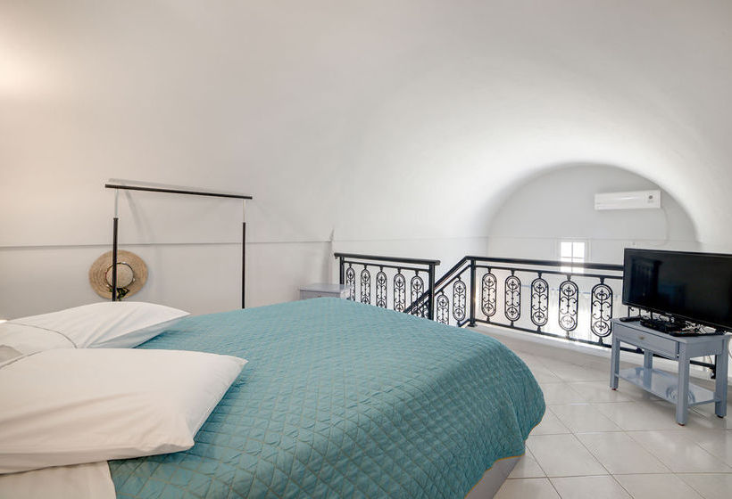 Monolithia Sea Side Traditional Houses