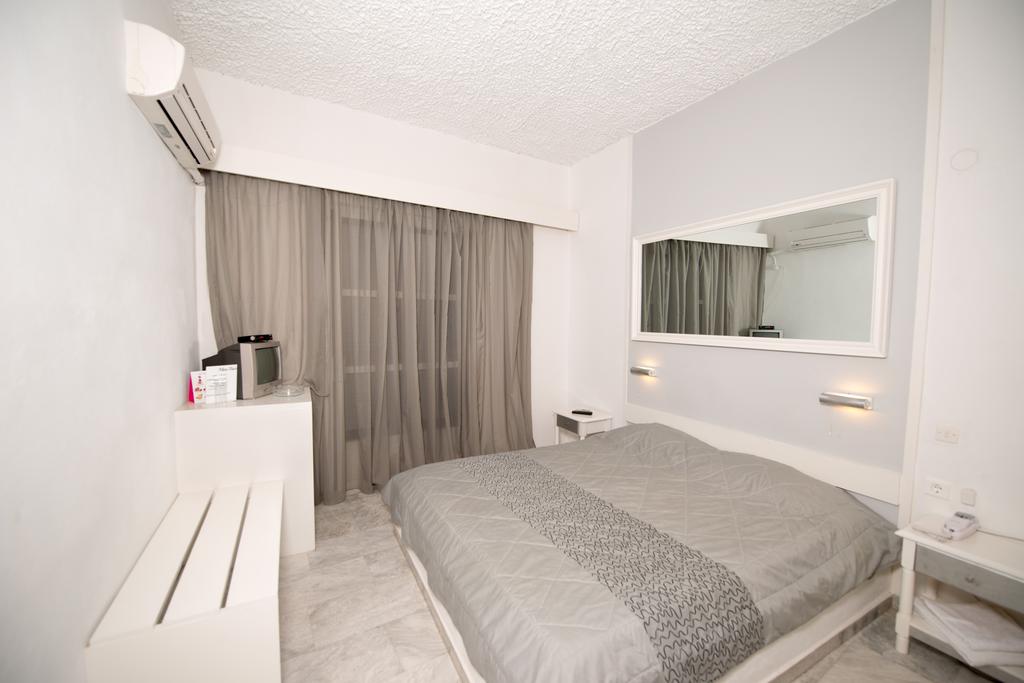 Hotel Porto Castello  | Santorini | Santorini | Greece 8