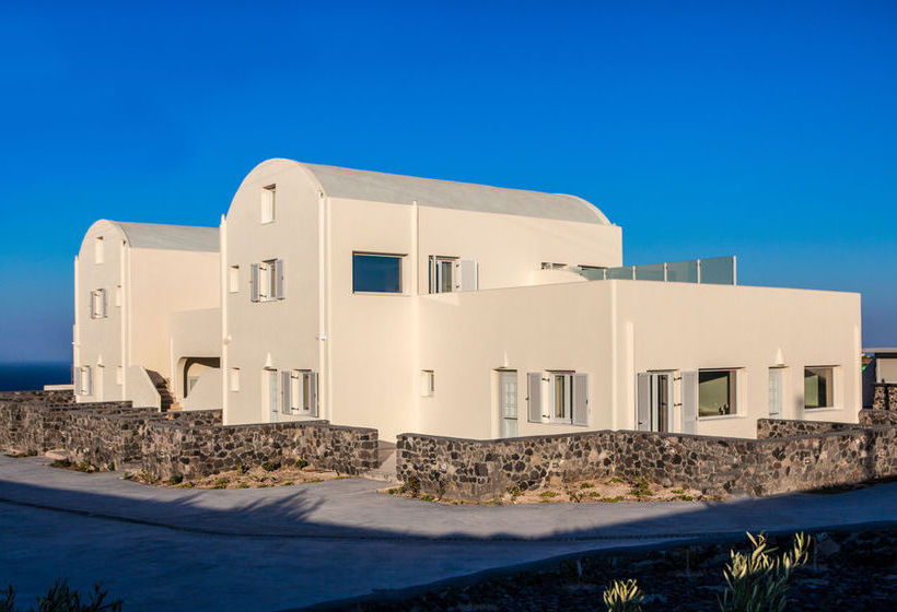 Hotel Aliter Suites  | Fira | Santorini | Greece 3