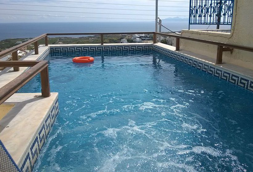 Hotel Anemomilos Suites  | Fira | Santorini | Greece 1