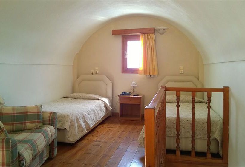 Hotel Anemomilos Suites  | Fira | Santorini | Greece 14