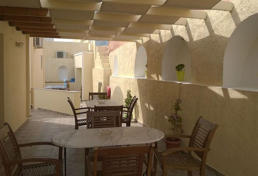 Hotel Anemomilos Suites  | Fira | Santorini | Greece 9