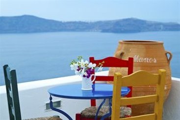 Hotel Manos Small World Santorini