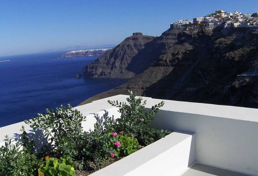 Hotel Pantelia Suites  | Fira | Santorini | Greece 1