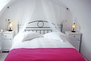 Reverie Apartments  | Firostefani | Santorini | Greece 18