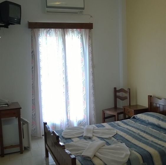 Hotel Anemomilos Villa  | Fira | Santorini | Greece 16