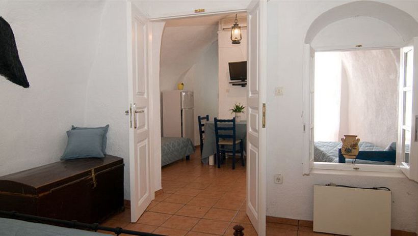 Hotel Villa Ilias  | Firostefani | Santorini | Greece 10