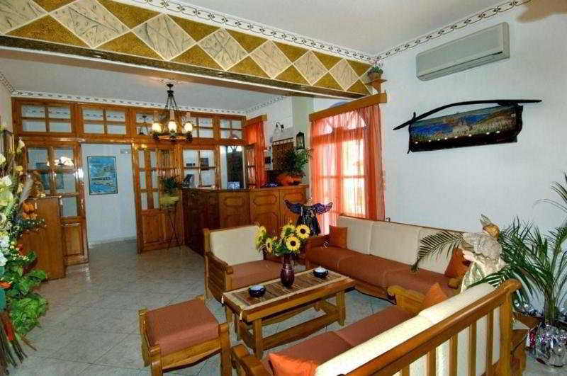 Hotel Blue Sky Villa  | Fira | Santorini | Greece 8