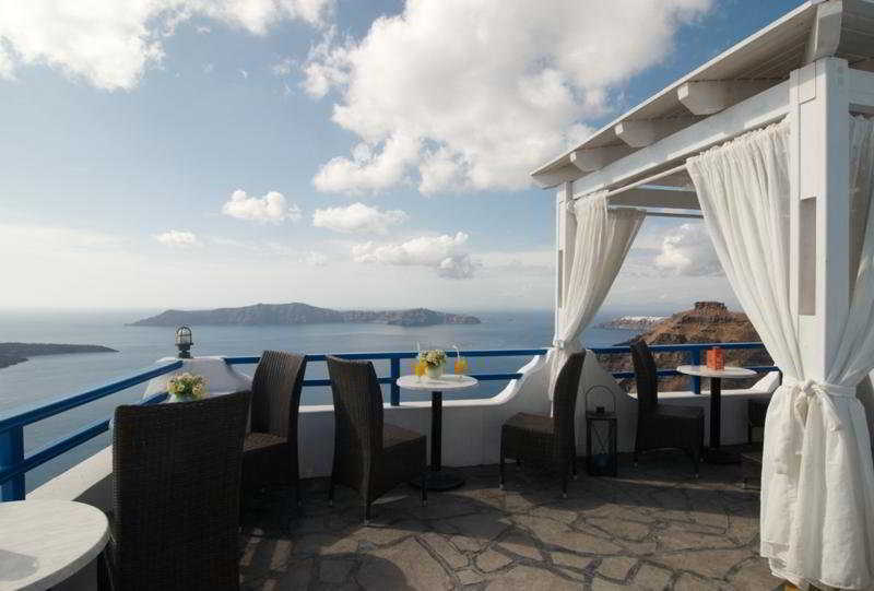 Kafieris Apartments on the Cliff  | Firostefani | Santorini | Greece 2