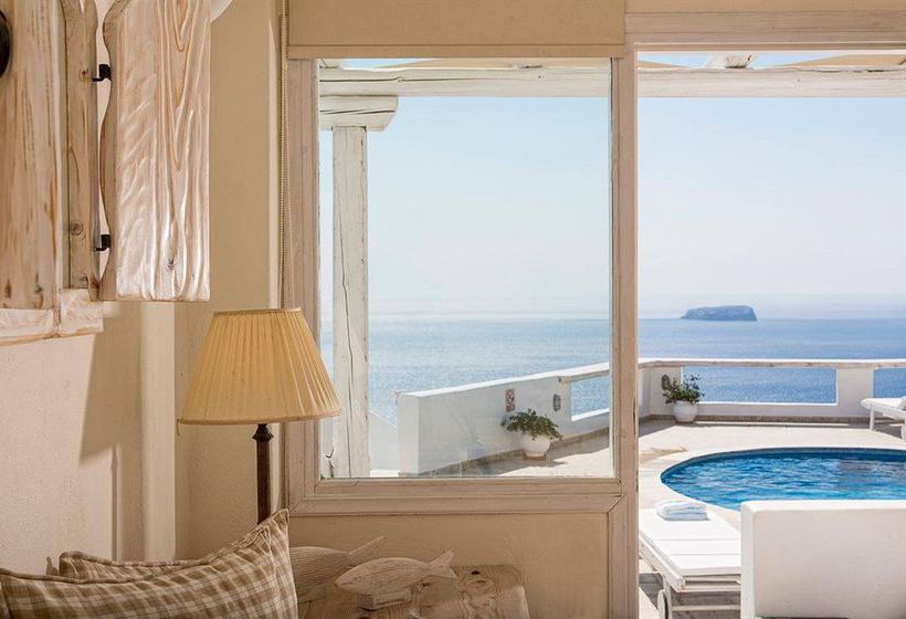 Hotel Athermi Suites  | Megalochori | Santorini | Greece 10