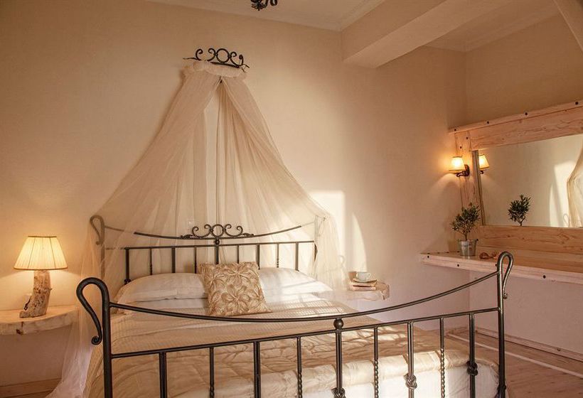 Hotel Athermi Suites  | Megalochori | Santorini | Greece 5