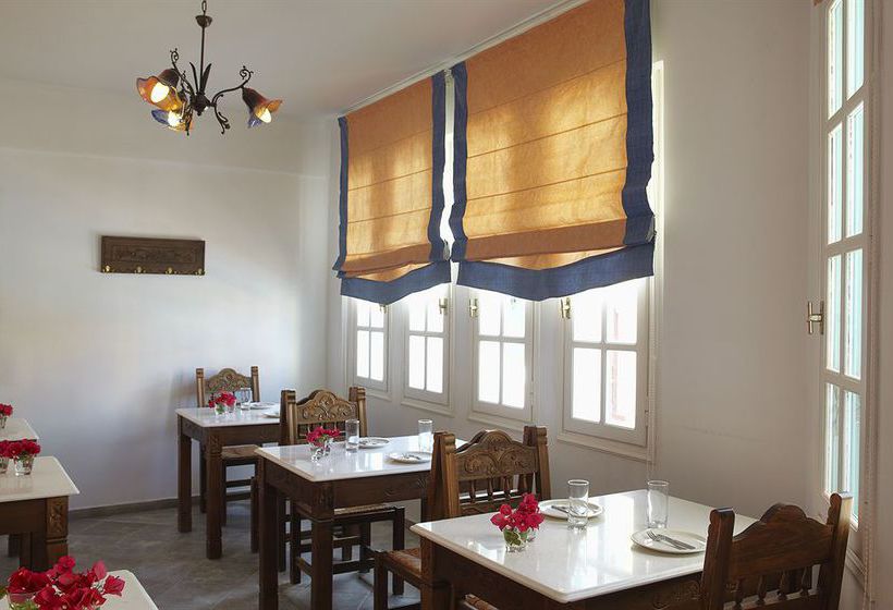 Hotel Nikolas  | Karterados | Santorini | Greece 12