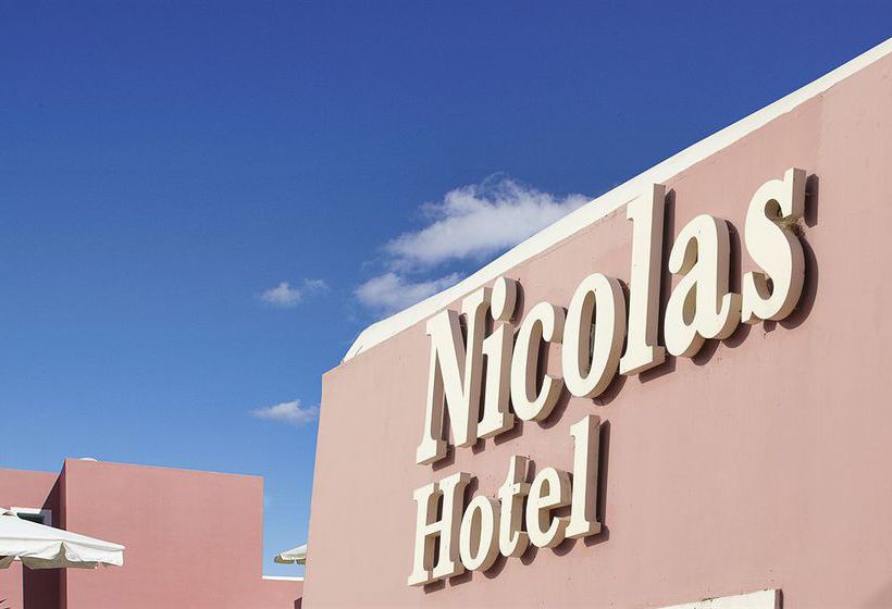 Hotel Nikolas  | Karterados | Santorini | Greece 16