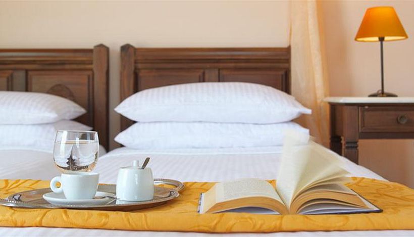 Hotel Nikolas  | Karterados | Santorini | Greece 4