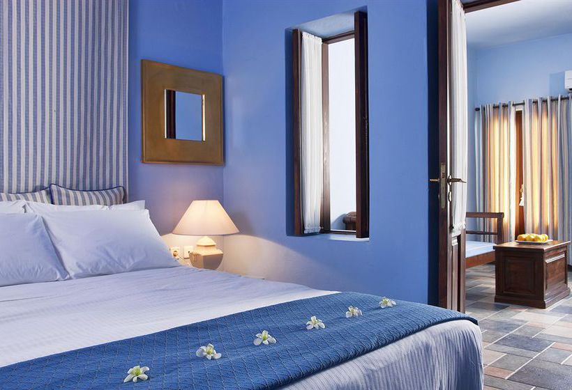 Hotel Cosmopolitan Suites  | Fira | Santorini | Greece 13