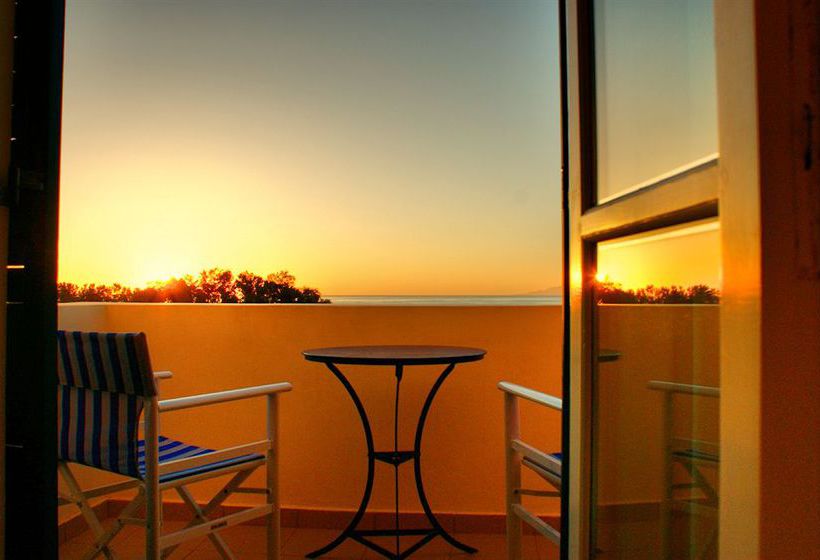 Blue Bay Villas  | Ayia Paraskevi | Santorini | Greece 9