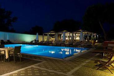 Kallisti Villas  | Fira | Santorini | Greece 13