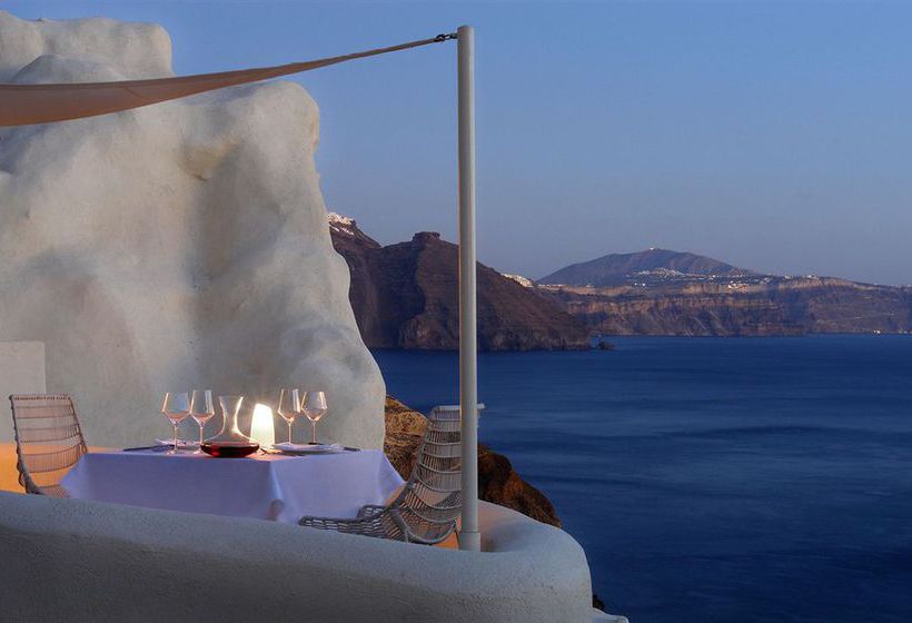 Hotel Mystique  | Oia | Santorini | Greece 20