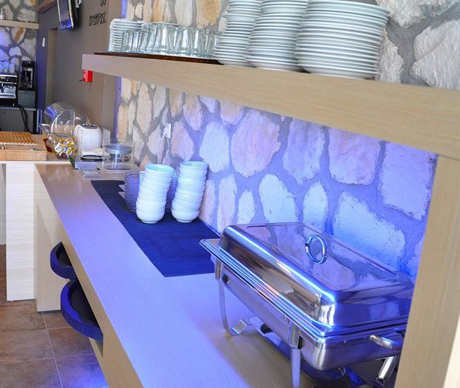 Hotel Memories Beach  | Monolithos | Santorini | Greece 5