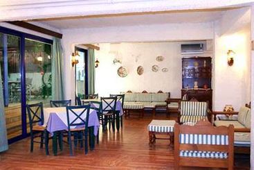 Hotel Knossos  | Tolo | Peloponnese | Greece 2