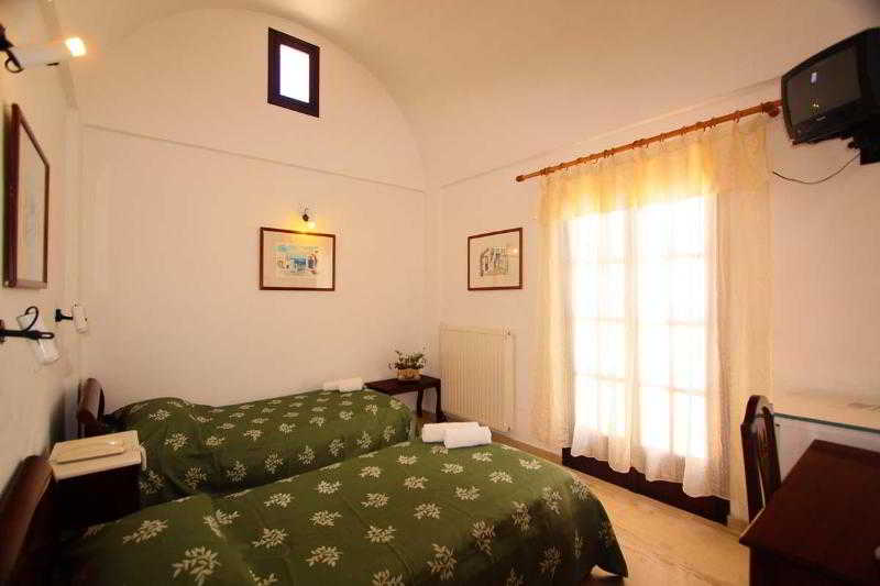 Hotel New Haroula  | Fira | Santorini | Greece 5