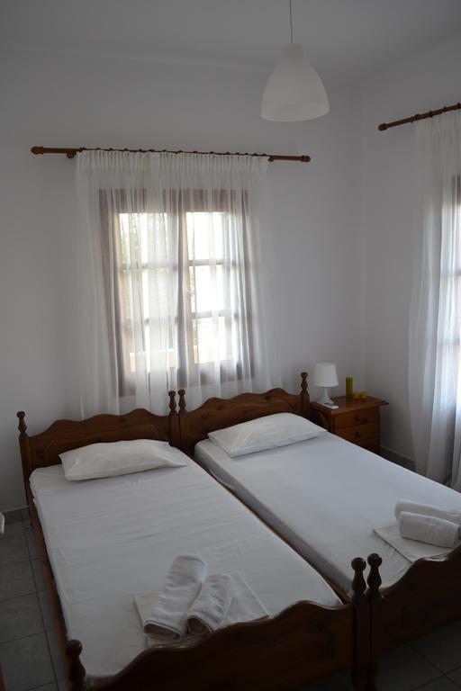 Floralia  | Karterados | Santorini | Greece 13