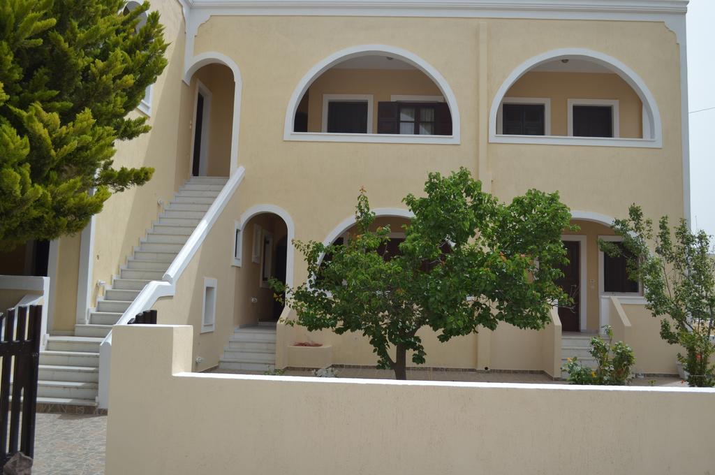 Floralia  | Karterados | Santorini | Greece 17