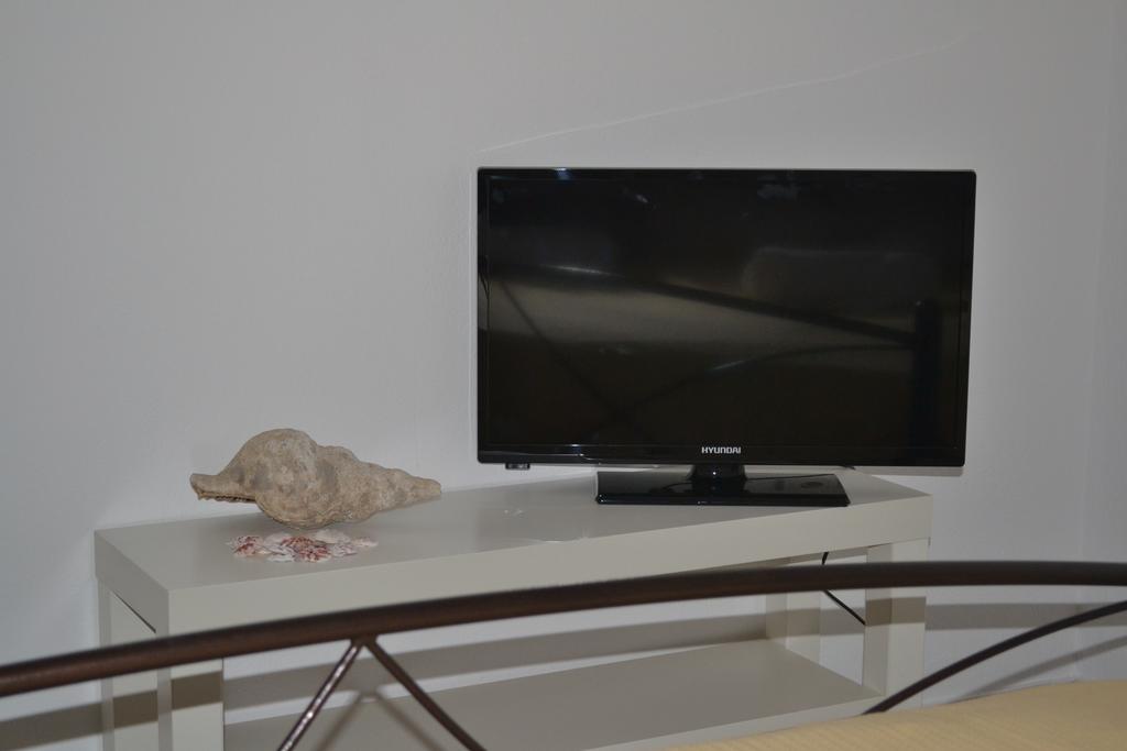 Floralia  | Karterados | Santorini | Greece 6