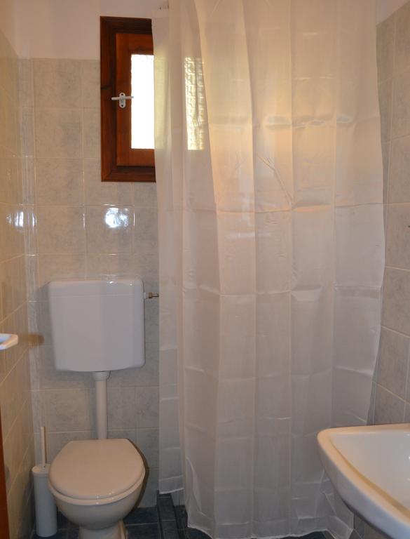 Floralia  | Karterados | Santorini | Greece 9