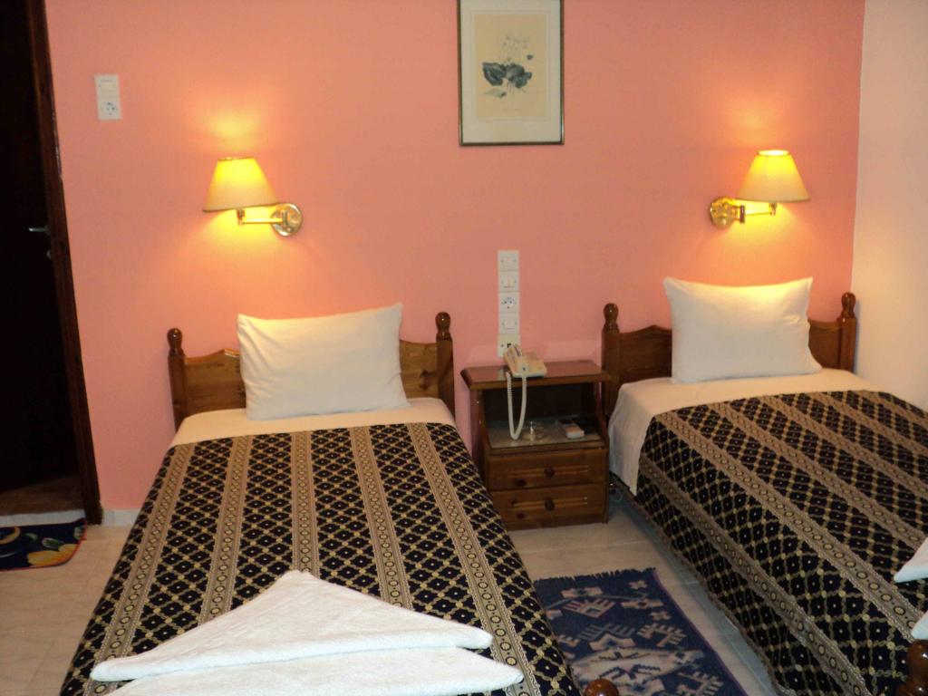 Hotel Palladion  | Fira | Santorini | Greece 6