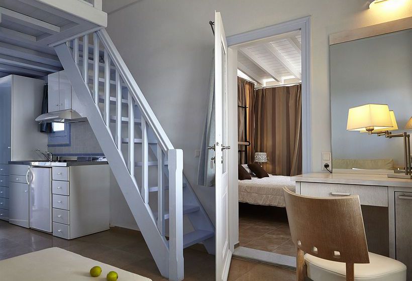 Hotel Orizontes  | Pyrgos Kallistis | Santorini | Greece 3