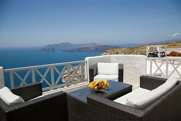 Hotel Artemis Suites  | Megalochori | Santorini | Greece 1