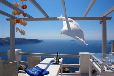 Hotel Artemis Suites  | Megalochori | Santorini | Greece 2