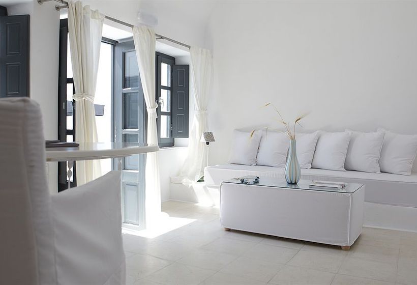 Hotel Sun Rocks  | Firostefani | Santorini | Greece 12