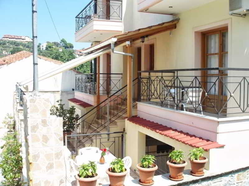 Hellen Studios  | Vassilias | Skiathos | Greece 3