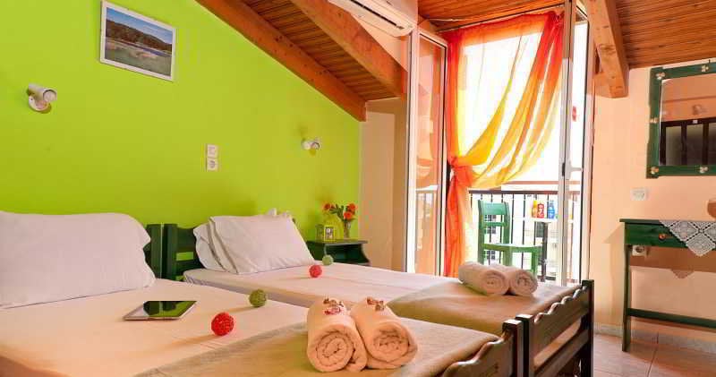 Two Brothers Studios  | Kalamaki | Zakynthos | Greece 14