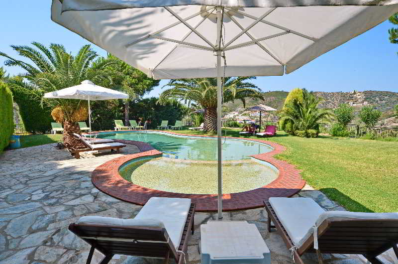 Villa Xanthippi  | Agia Paraskevi | Skiathos | Greece 6