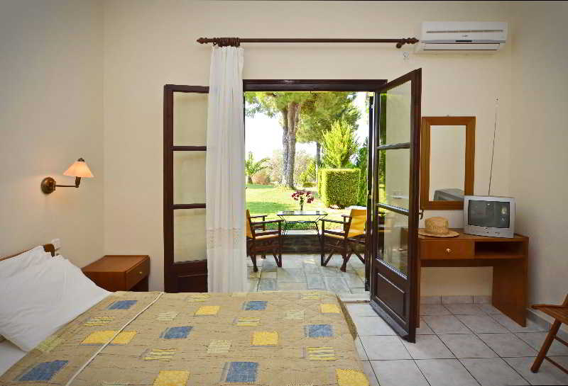 Villa Xanthippi  | Agia Paraskevi | Skiathos | Greece 7