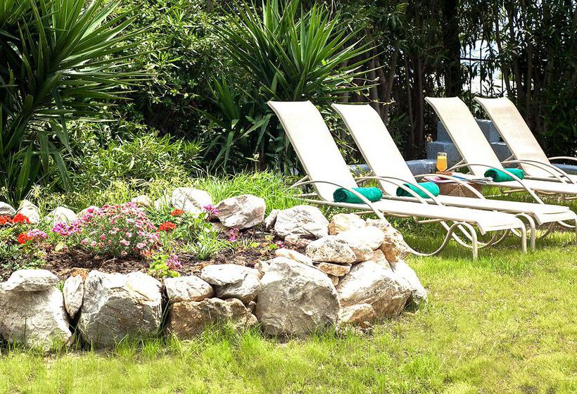 Hotel Tomato  | Megali Ammos | Skiathos | Greece 10