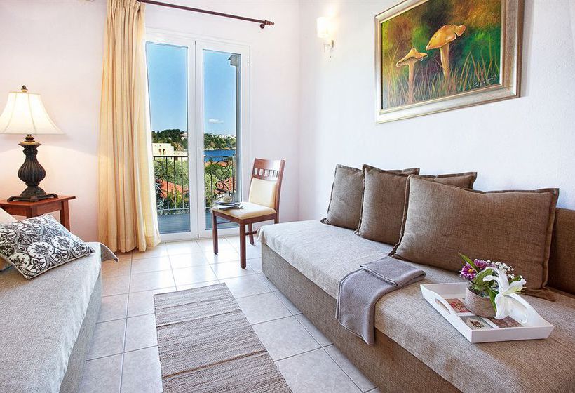 Hotel Tomato  | Megali Ammos | Skiathos | Greece 14