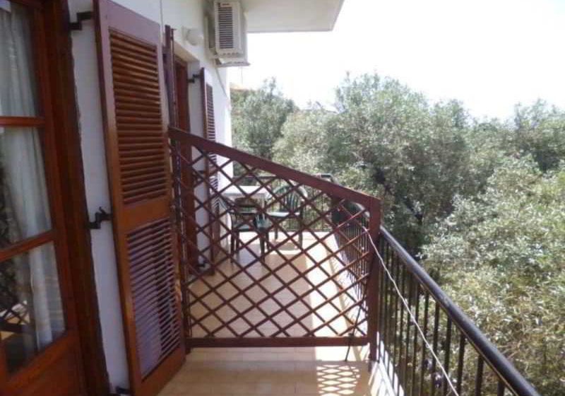 Irini Studios  | Troulos | Skiathos | Greece 7