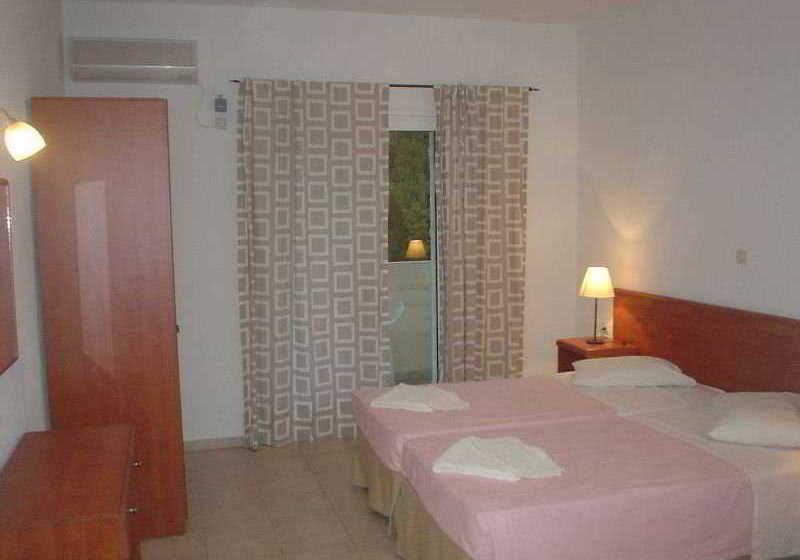 Mythos Studios  | Troulos | Skiathos | Greece 9