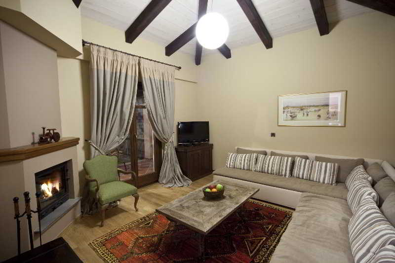 Kazarma Lake Resort & Spa  | Kalyvia Fylaktis | Thessalien | Griechenland 2