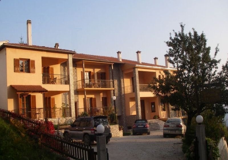 Hotel Kroupi  | Elati | Tesalia | Grecia 2