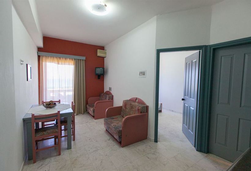 Top Hotel  | Agia Marina | Creta | Grecia 10