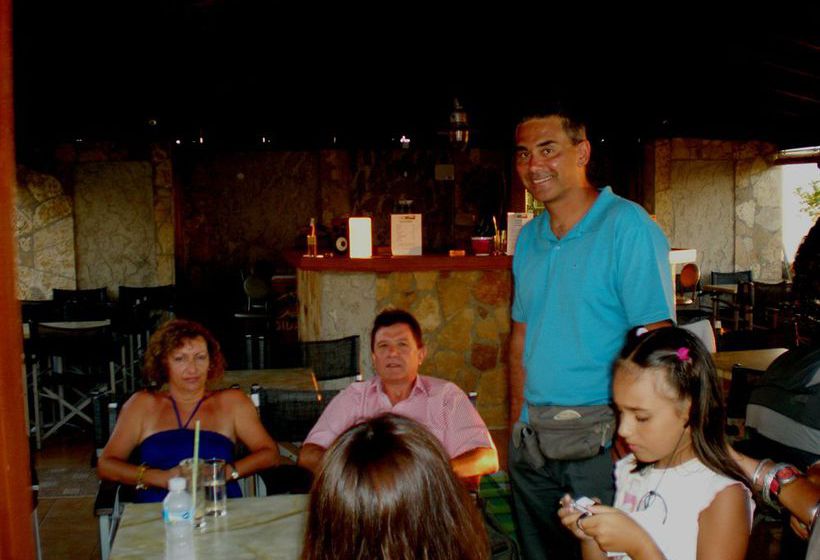 Top Hotel  | Agia Marina | Creta | Grecia 12