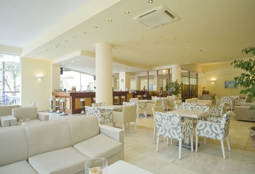 Hotel Maravel  | Adelianos Kampos | Crete | Greece 1